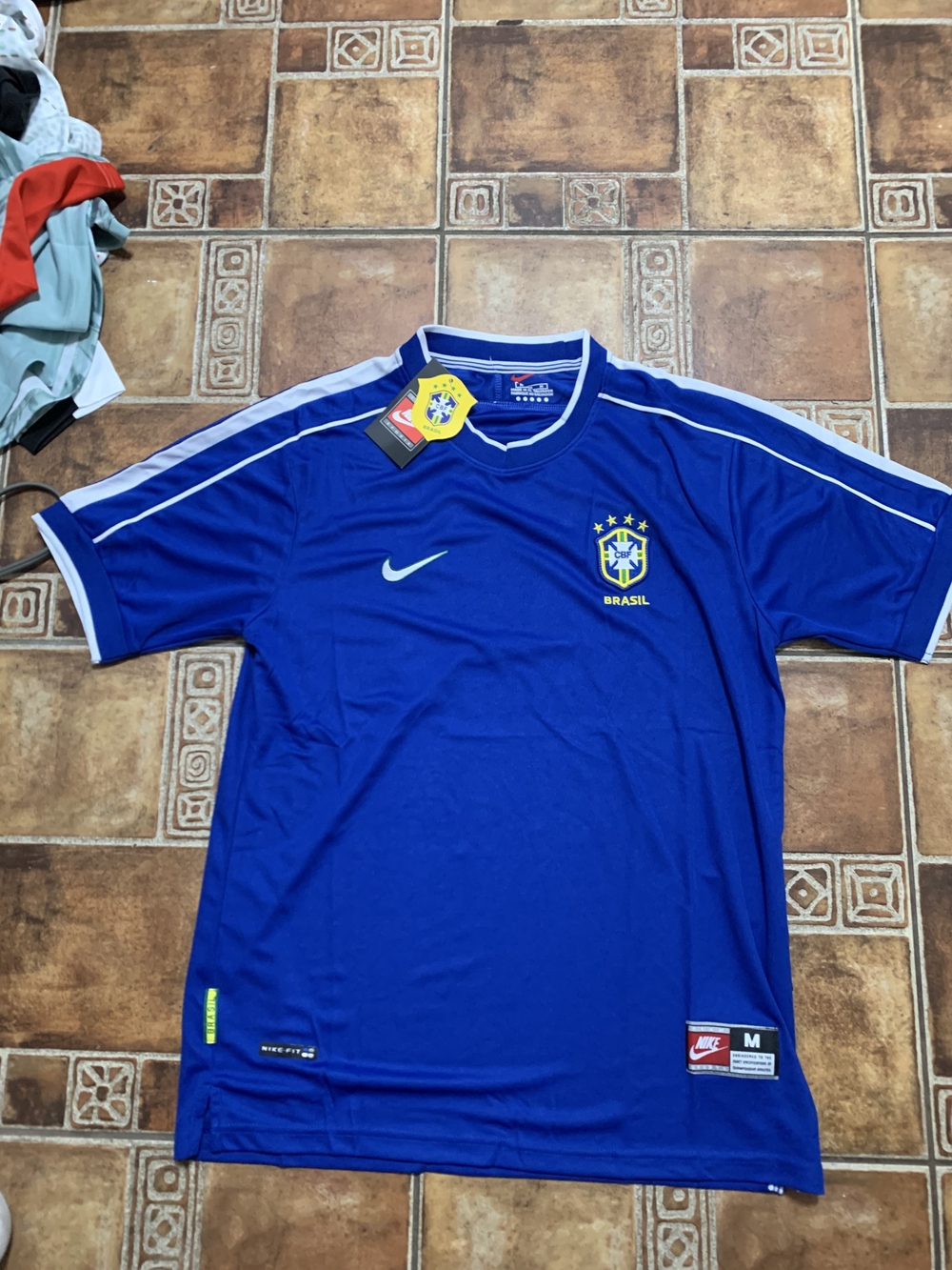 Nike Brazil 1998 Retro Jersey Size M